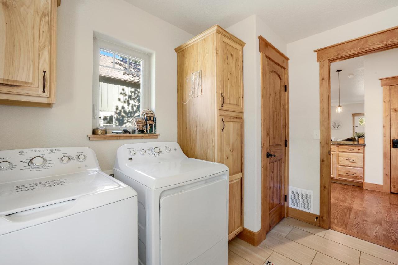 Black Bear Cabin With Hot Tub Woodland Park Εξωτερικό φωτογραφία